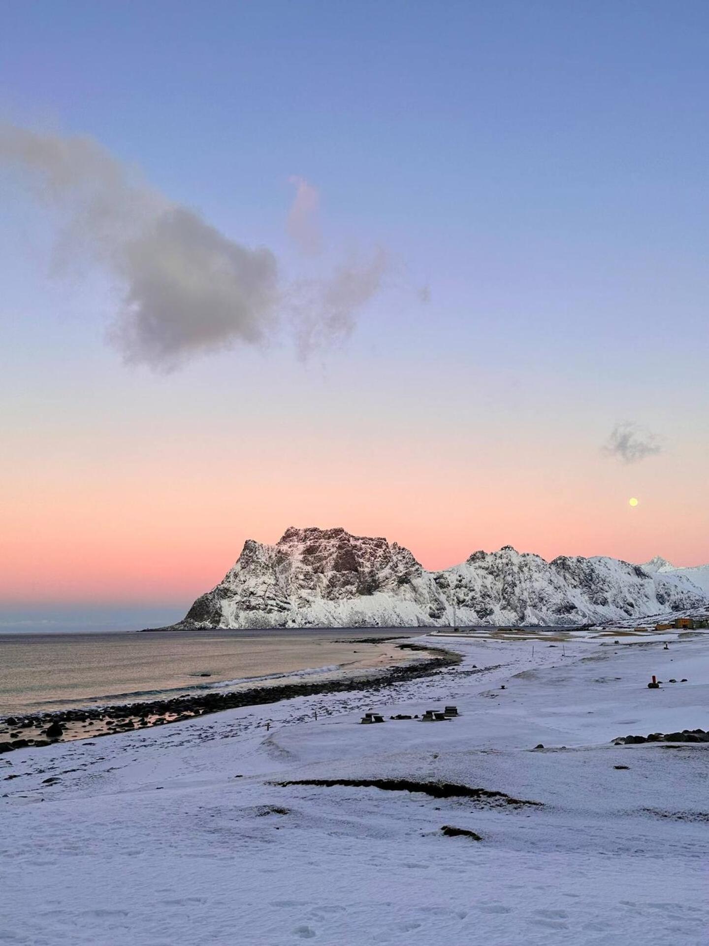 Lofoten Seaview Ballstad Exterior photo